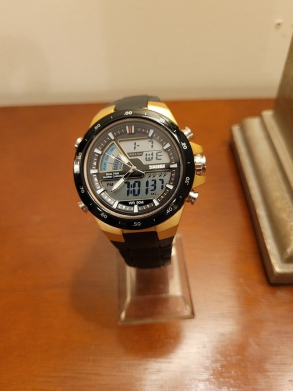 Brand New Skmei Gold Men's Digital Watch